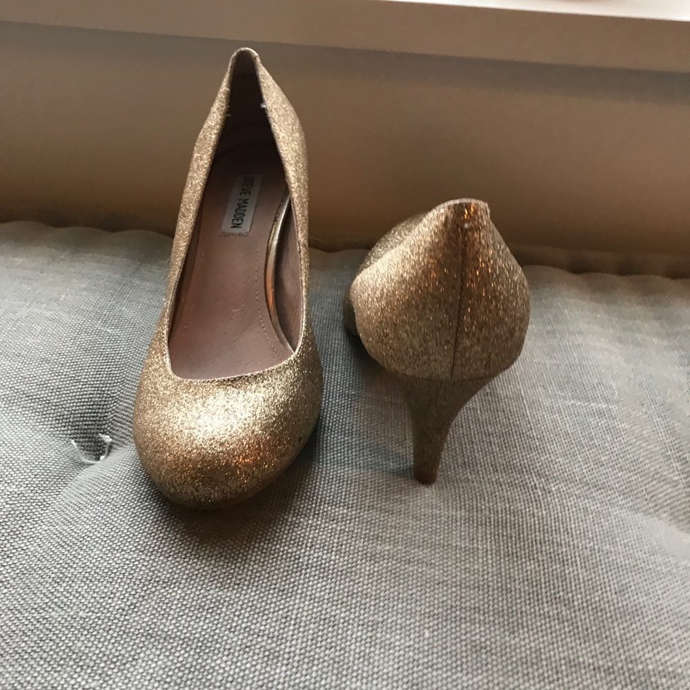 Gold glitter heels